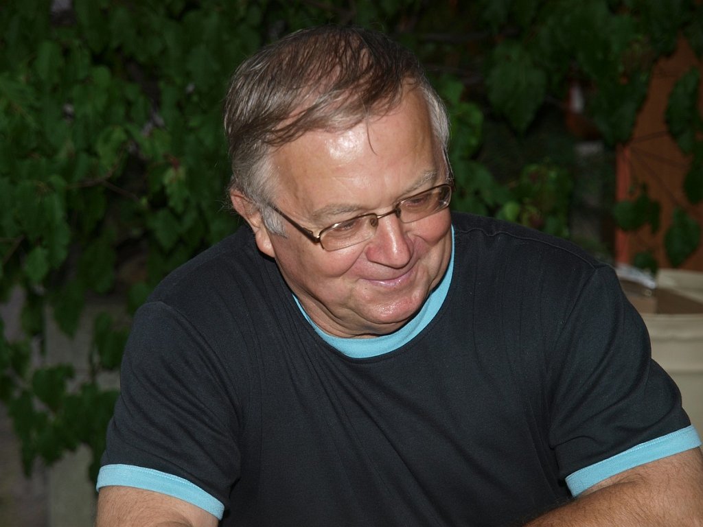 Sraz_2011-06-18_021.jpg - Zdeněk Veselý (chemie)